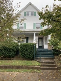 Building Photo - 113 Guilden St