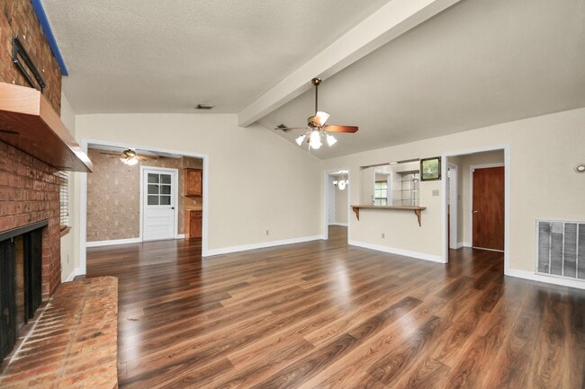 Building Photo - 8407 Kirchner Rd