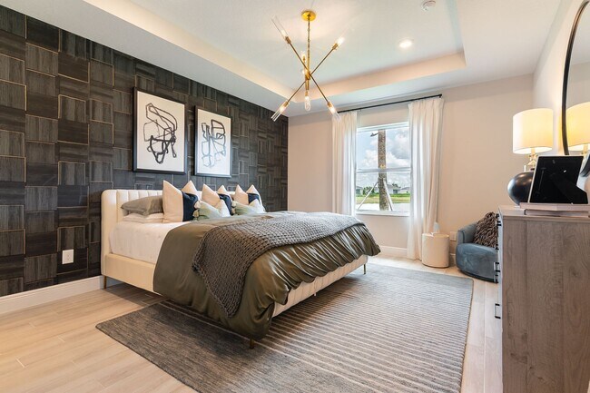 Building Photo - A Luxuriously Furnished 3-Bed, 2-Bath Model Home in Gated Community - Parrish