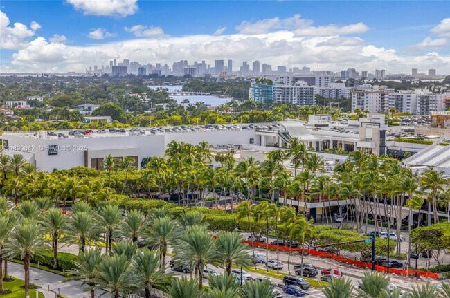 Building Photo - 9801 Collins Ave