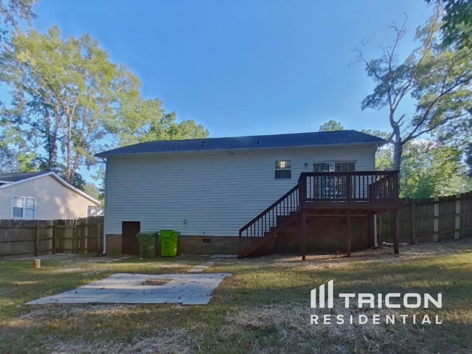 Building Photo - 124 Devonport Dr