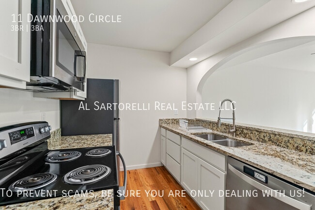 Building Photo - 11 Dawnwood Cir