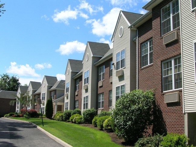 Primary Photo - Westwood Crest Condominiums
