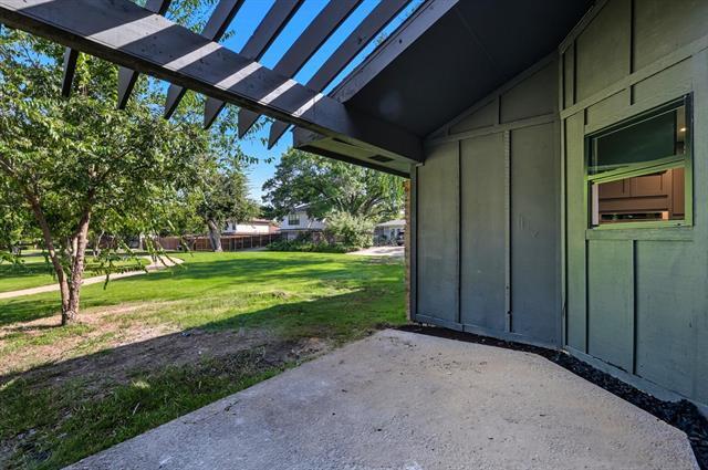 Building Photo - 1712 Poinciana Ln