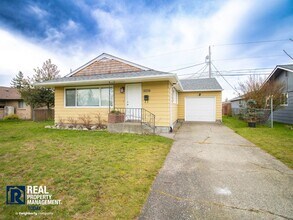 Building Photo - Charming 3 Bedroom Rambler in North Tacoma!