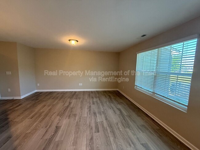 Building Photo - 3907 Copperfield Ct