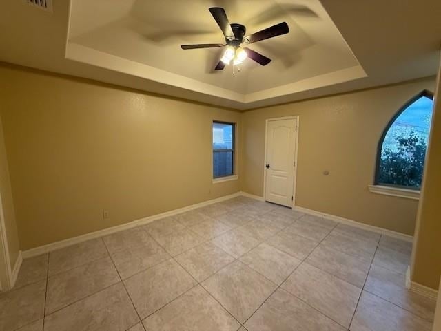 Building Photo - 222 Majestic Palm Dr