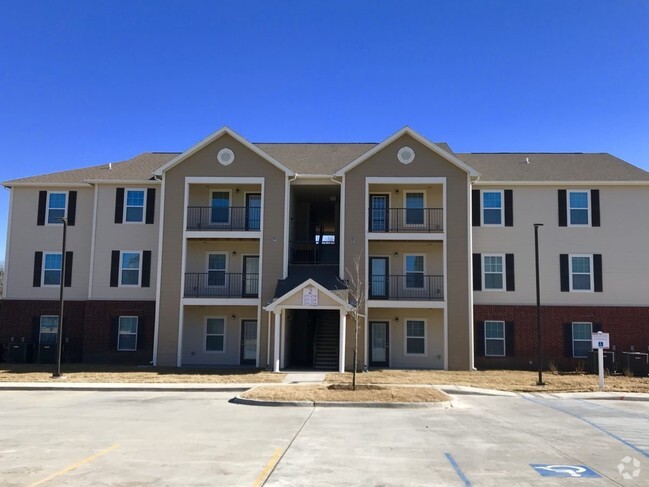 Building Photo - Sunnydale Pointe Apartments