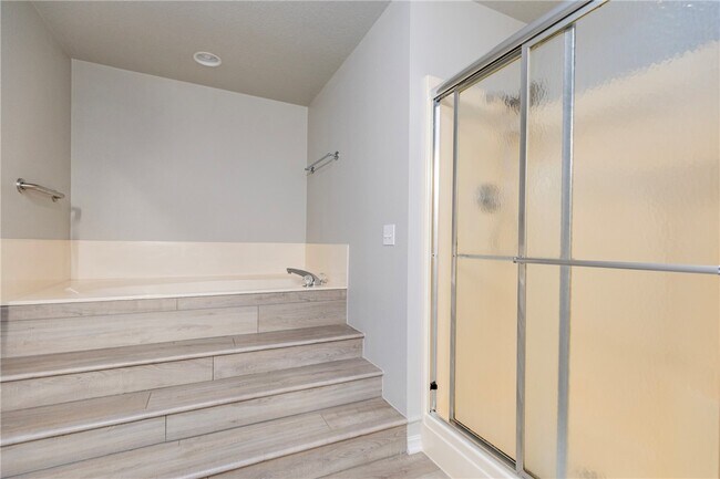 Building Photo - 1261 Mount Hebron Rd