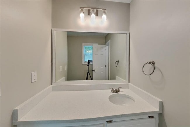 Building Photo - 1707 Hickory Grove Trail NW