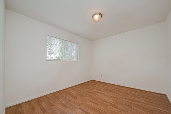 Building Photo - 3103 Ashford Arbor Dr