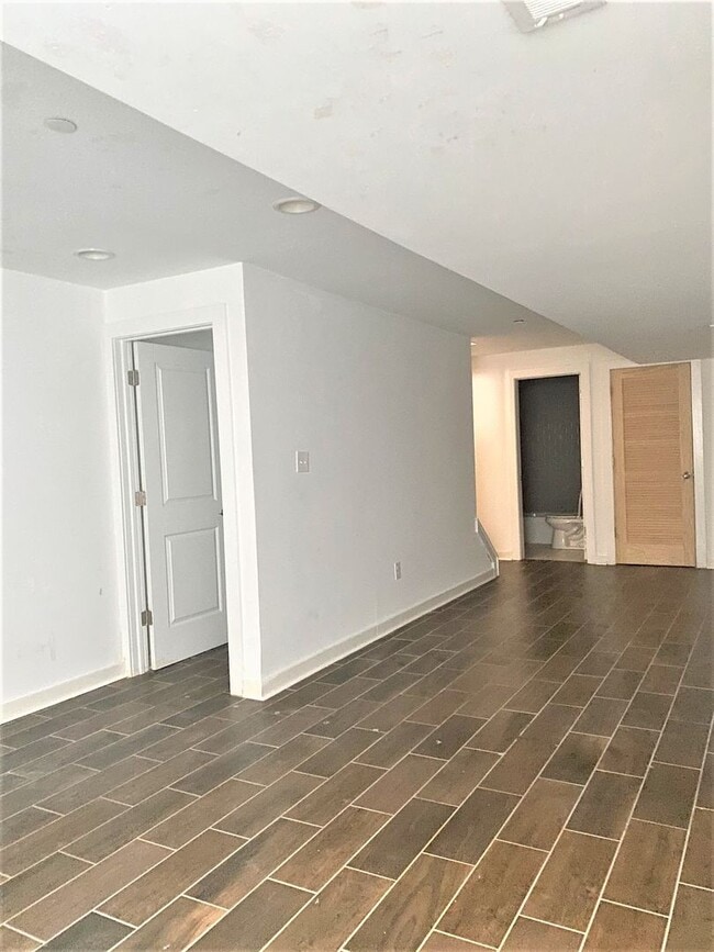 Building Photo - House for Rent in Fishtown