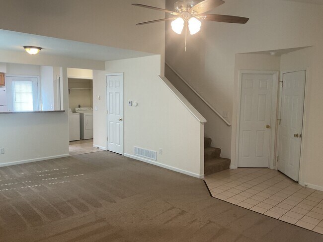 Building Photo - 4306-4306 W Caleb Ct