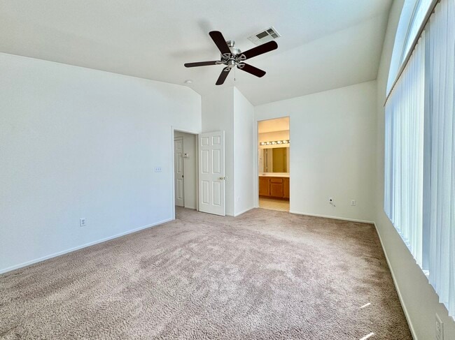 Building Photo - 921 Siena Hills Ln