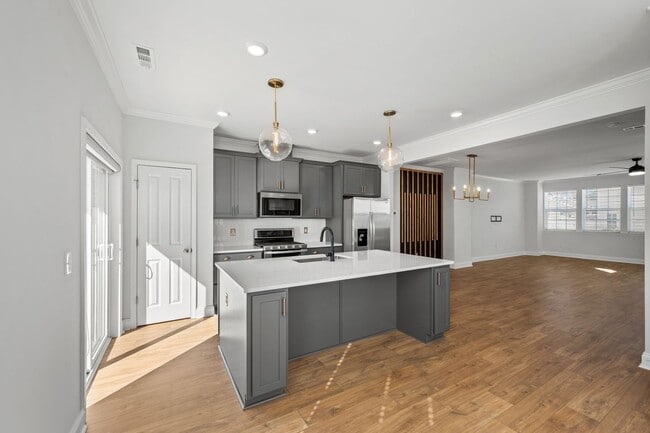 Building Photo - Burkitt Ridge Townhome