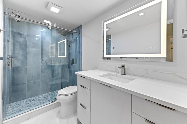 Building Photo - 146 Heritage Way