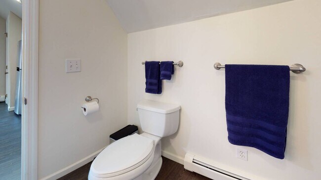 Building Photo - 1439 NY-9P