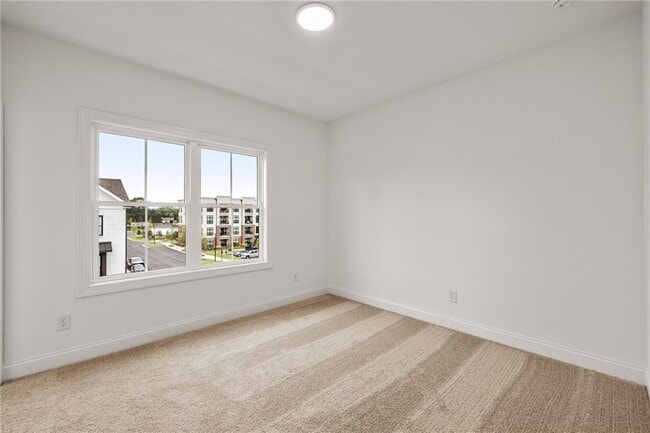 Building Photo - 532 Healy Dr