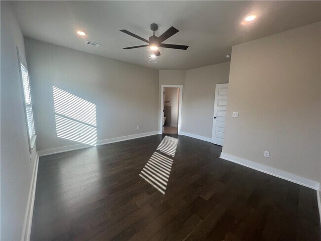 Building Photo - 7303 SW High Meadow Blvd