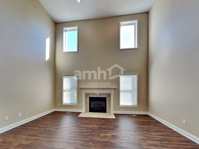 Building Photo - 942 Mill Run Dr