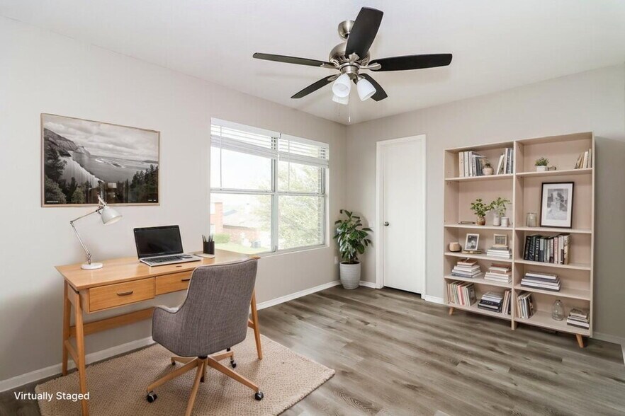 Building Photo - 9953 Legacy Dr