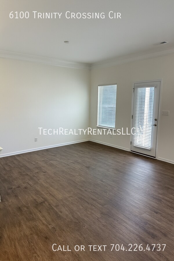 Building Photo - 6100 Trinity Xing Cir