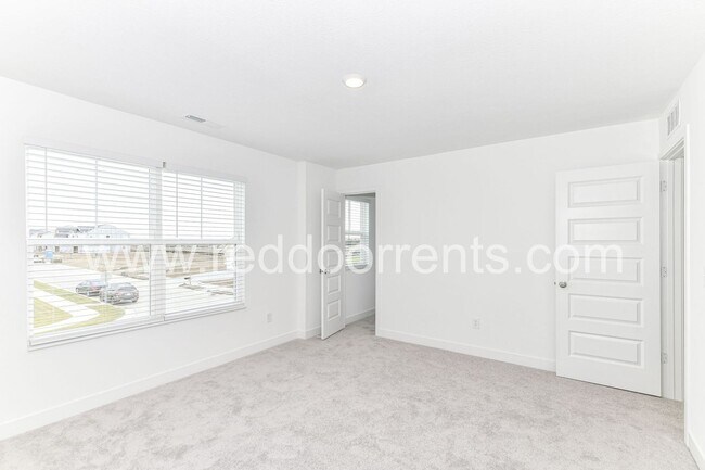 Building Photo - Available Now