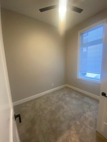 Building Photo - 191 Washington Ave