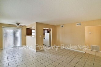 Building Photo - 601 W Rio Salado Pkwy