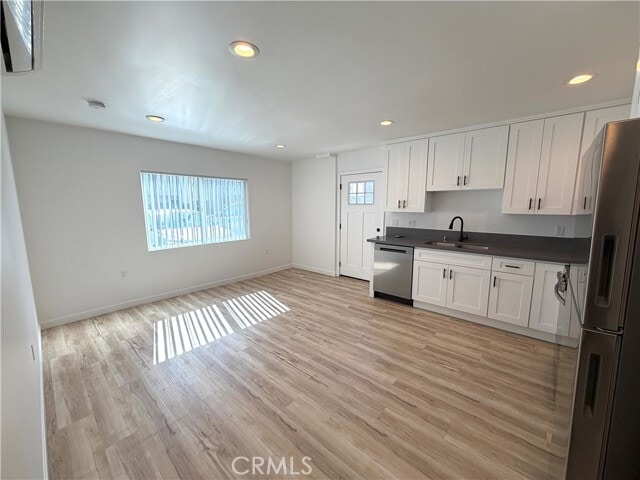 Building Photo - 12821 Doty Ave