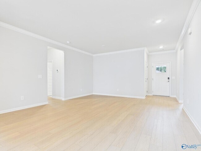 Building Photo - 17993 Longleaf Dr