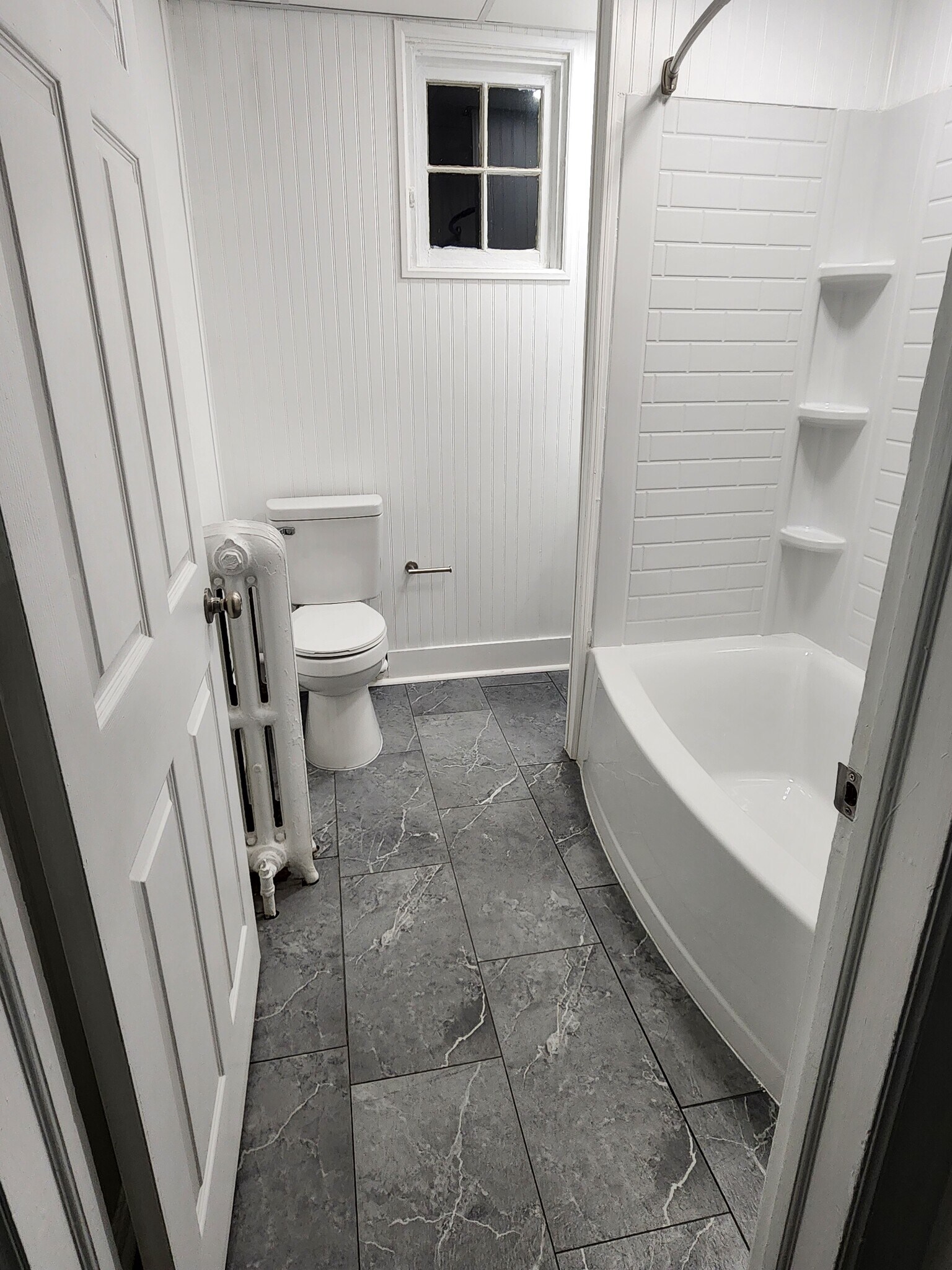 Bathroom - 109 S Easton Rd