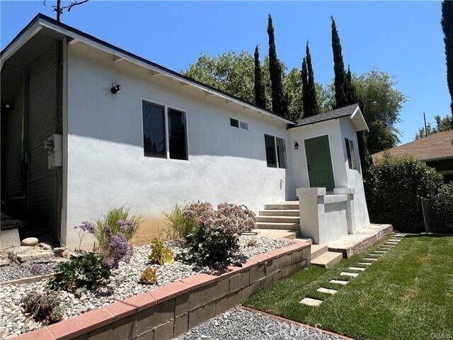 Primary Photo - 349 Mt Washington Dr