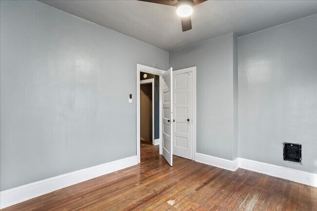 Building Photo - 1052 Edgar Ave