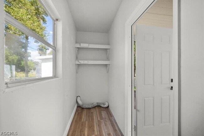 Building Photo - 1644 Pawnee St