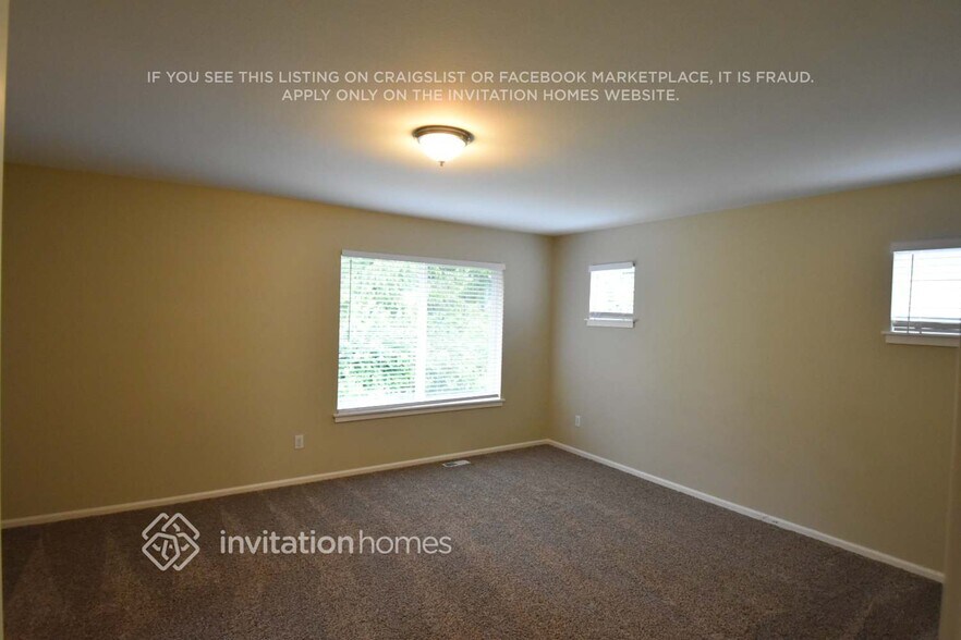 Building Photo - 19718 99th St Ct E