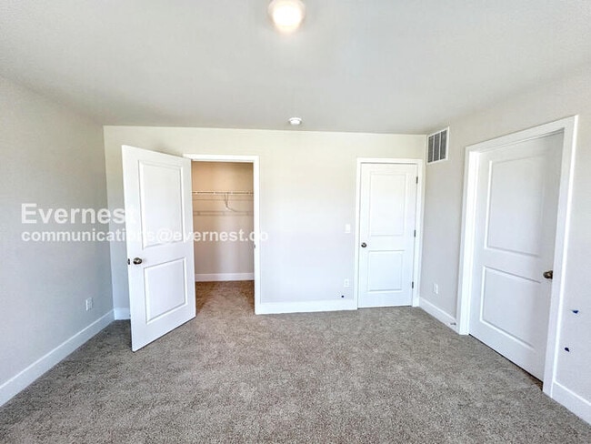 Building Photo - 195 Sioux Lp