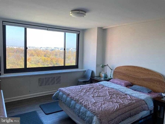 Building Photo - 1011 Arlington Blvd