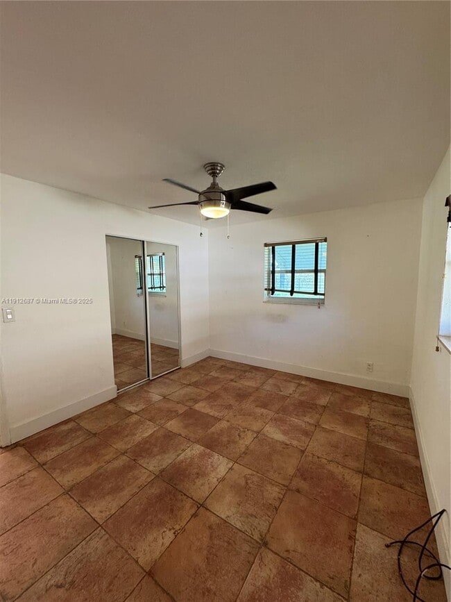 Building Photo - 3110 N 58th Ave