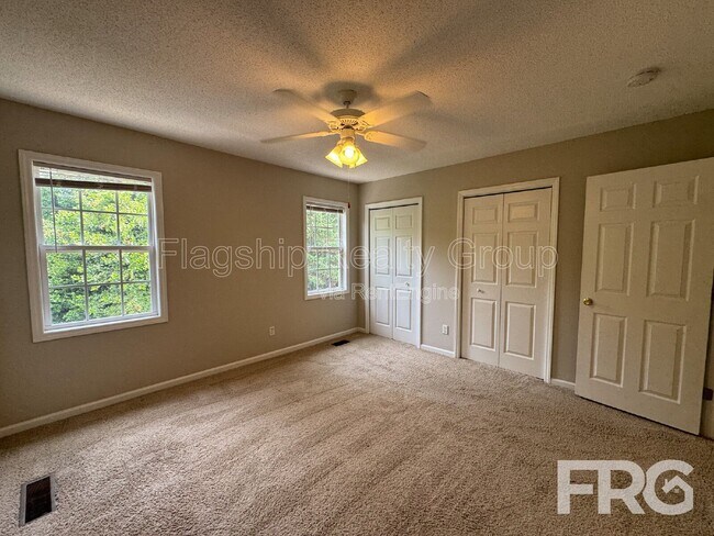Building Photo - 1035 Spring Forest Rd