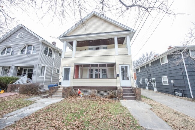 Building Photo - 1310 Webb Rd