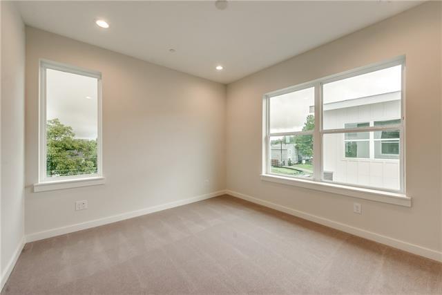 Building Photo - 4620 Munger Ave