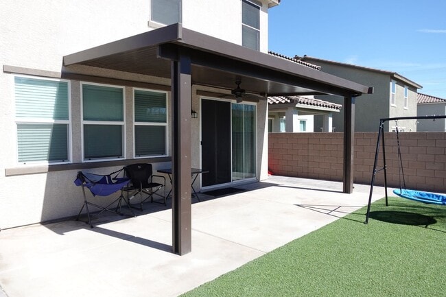 Building Photo - Coming Soon! 5/BR 4/BA Home in Gated Community