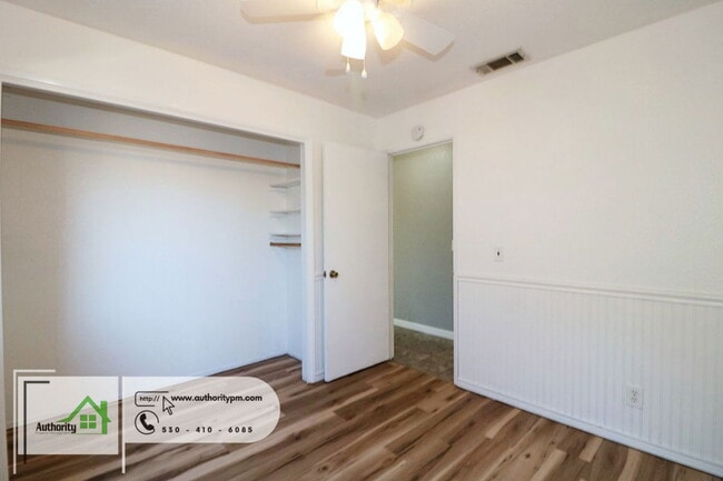 Building Photo - 1857 Sutterwood Dr