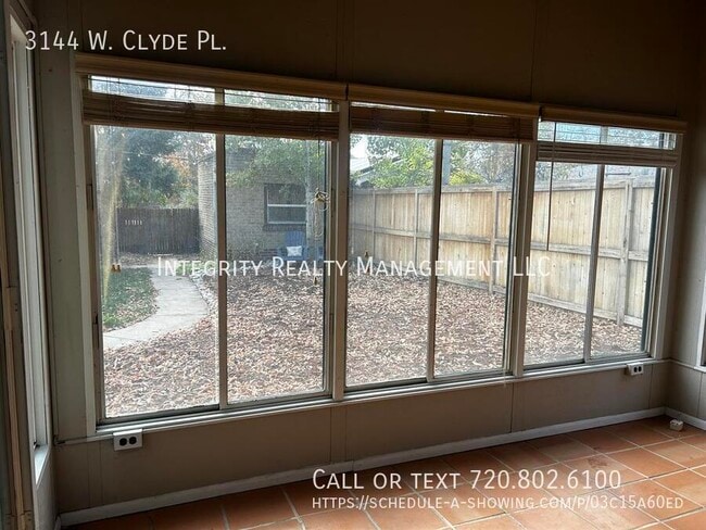 Building Photo - 3144 W Clyde Pl