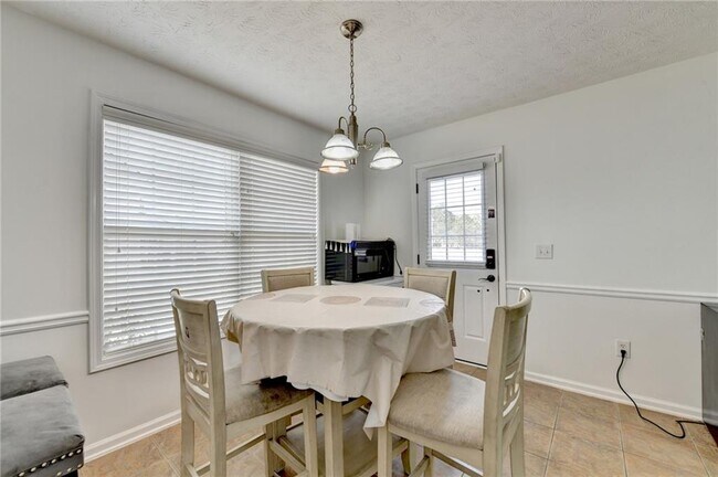 Building Photo - 3411 Galloping Bend Way