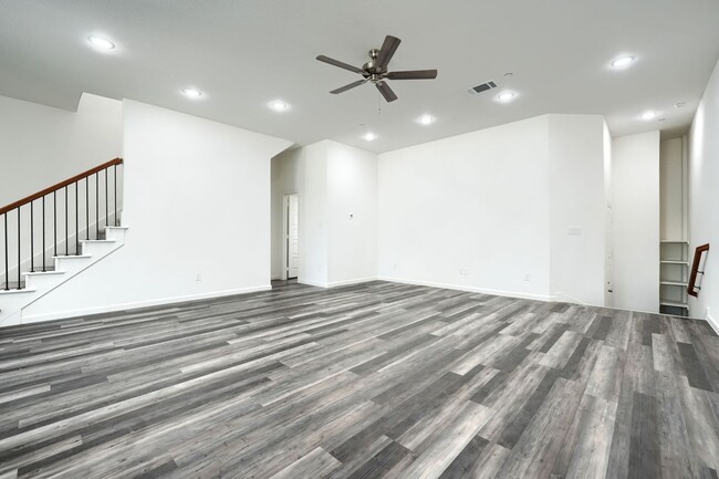 Building Photo - Townhome available for lease in FRISCO ISD