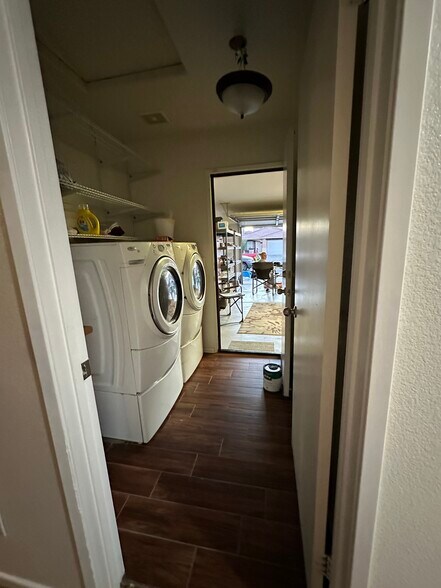 Building Photo - 10771 Arabian Ct