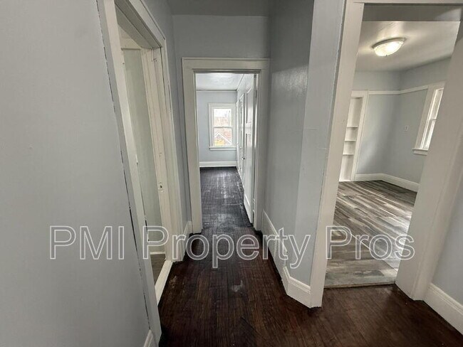 Building Photo - 4028 N 13th St