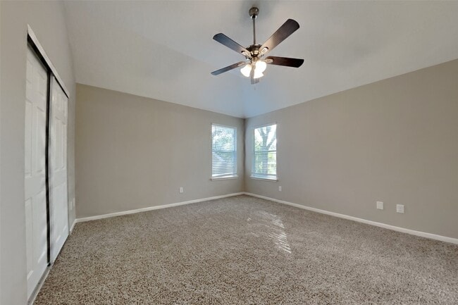 Building Photo - 9615 Winter Run Dr